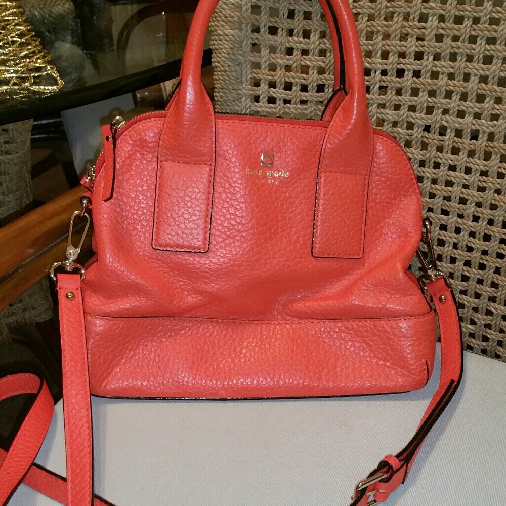 Kate Spade (Medium Crossbody)